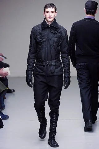 Look 15
